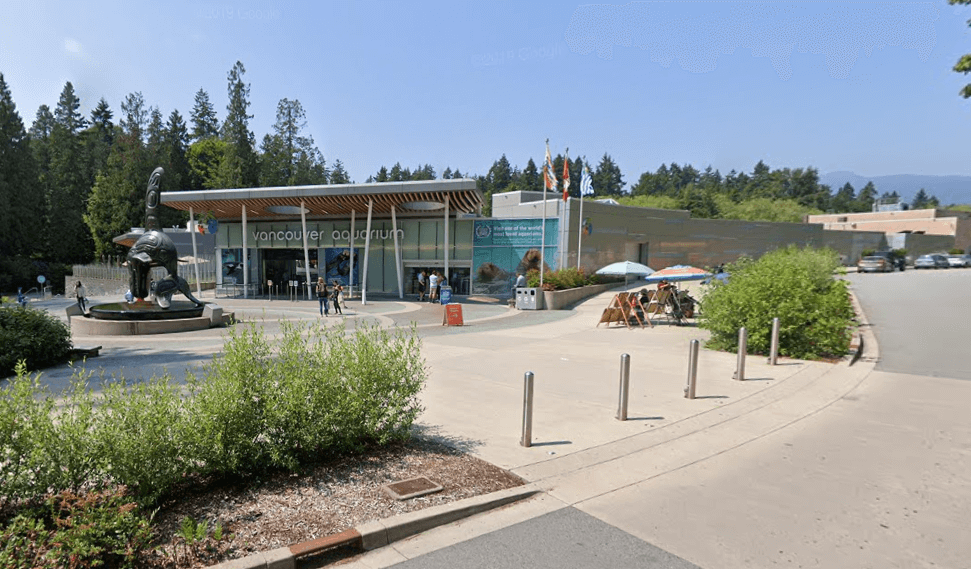 The Vancouver aquarium shown on a sunny day, home to one of Matot's high-quality dumbwaiters.